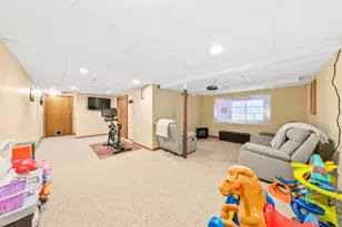 641 Small Farm Rd, Mukwonago, WI 53149 - Photo 31