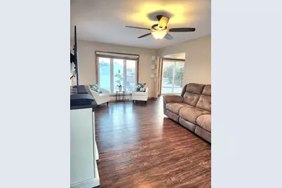 641  Small Farm Rd, Mukwonago, WI 53149 - Photo 17