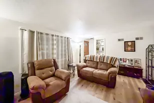 2923 Wedemeyer St, Sheboygan, WI 53081 - Photo 5