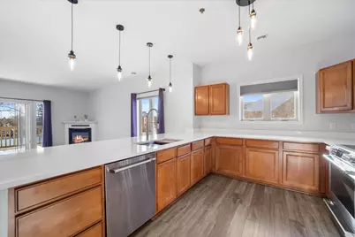 1500  Gabriel Dr #5, Waukesha, WI 53188 - Photo 3