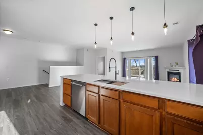 1500  Gabriel Dr #5, Waukesha, WI 53188 - Photo 5