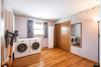 W136N8741  Esquire Rd, Menomonee Falls, WI 53051 - Photo 23