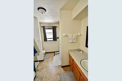 716  St. Johns Dr #718, Delafield, WI 53018 - Photo 33