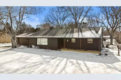 305  Sunny Ln, Thiensville, WI 53092 - Photo 5