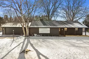 305 Sunny Ln, Thiensville, WI 53092 - Photo 1