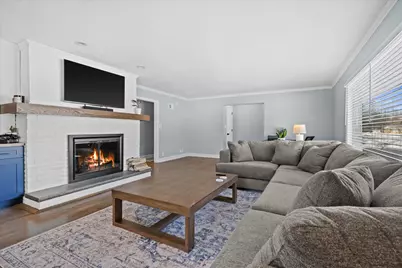 305  Sunny Ln, Thiensville, WI 53092 - Photo 7