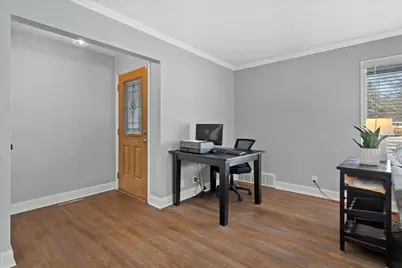 305  Sunny Ln, Thiensville, WI 53092 - Photo 11