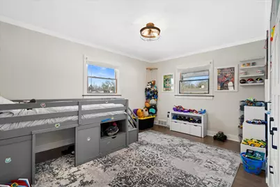 305  Sunny Ln, Thiensville, WI 53092 - Photo 23