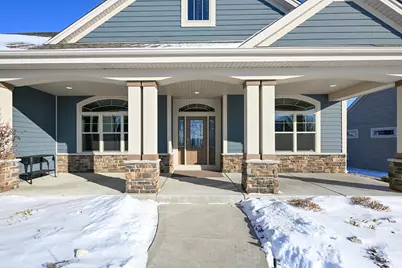 1524  Mohican Trl, Waukesha, WI 53189 - Photo 3