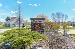 1524 Mohican Trail, Waukesha, WI 53189 - Photo 43