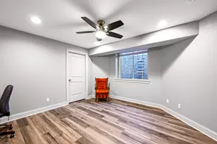 1524 Mohican Trail, Waukesha, WI 53189 - Photo 37