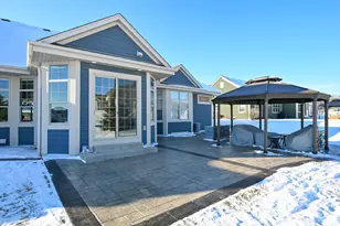 1524 Mohican Trail, Waukesha, WI 53189 - Photo 41