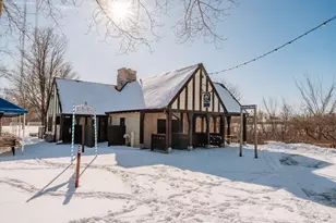 4864 N Hollywood Ave, Whitefish Bay, WI 53217 - Photo 41