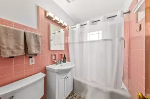 4864 N Hollywood Ave, Whitefish Bay, WI 53217 - Photo 15