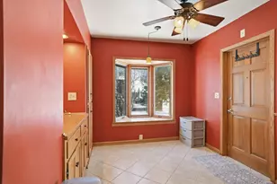 117 Harrison Ave, Waukesha, WI 53186 - Photo 17