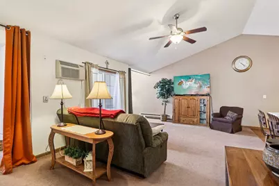 521  Lawson School Rd #8, Delavan, WI 53115 - Photo 17