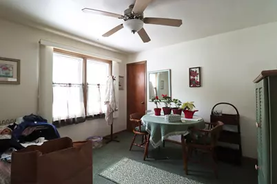 1622  Cleveland Ave, Racine, WI 53405 - Photo 7