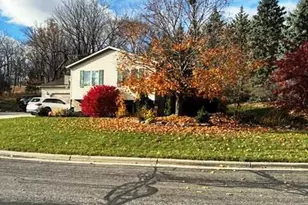 1105 McCoy Park Rd, Fort Atkinson, WI 53538 - Photo 3