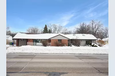 1735 S Oneida St, Green Bay, WI 54304 - Photo 1