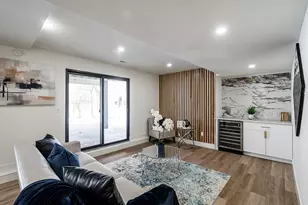 12500 W Scarborough Dr, New Berlin, WI 53151 - Photo 7