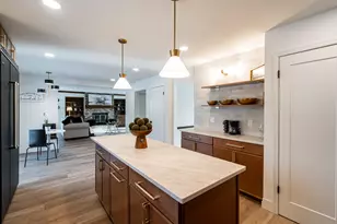 12500 W Scarborough Dr, New Berlin, WI 53151 - Photo 27