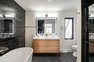 12500 W Scarborough Dr, New Berlin, WI 53151 - Photo 5