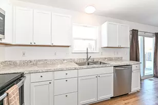 1051 Pheasant Dr, Genoa City, WI 53128 - Photo 13