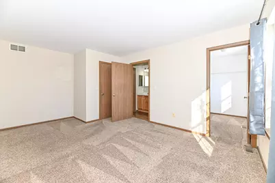 1051  Pheasant Dr, Genoa City, WI 53128 - Photo 25