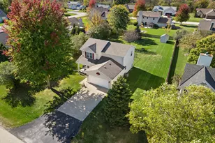 6322 Newcastle Ln, Racine, WI 53402 - Photo 49