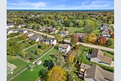 6322  Newcastle Ln, Racine, WI 53402 - Photo 43