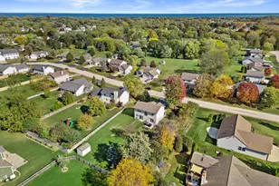 6322 Newcastle Ln, Racine, WI 53402 - Photo 43