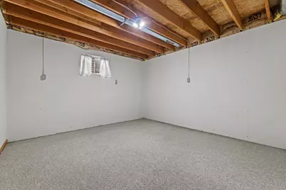 6322  Newcastle Ln, Racine, WI 53402 - Photo 29