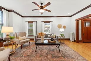 2410 E Stratford Ct, Shorewood, WI 53211 - Photo 7