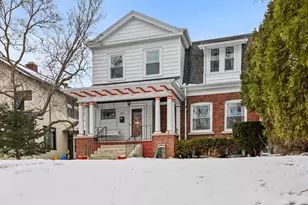 2410 E Stratford Ct, Shorewood, WI 53211 - Photo 1