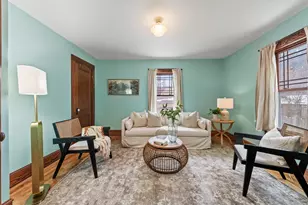 2410 E Stratford Ct, Shorewood, WI 53211 - Photo 17