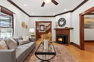 2410 E Stratford Ct, Shorewood, WI 53211 - Photo 9