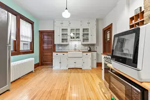 2410 E Stratford Ct, Shorewood, WI 53211 - Photo 19