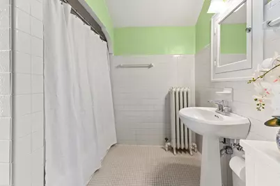 2410 E Stratford Ct, Shorewood, WI 53211 - Photo 43