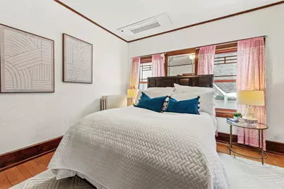 2410 E Stratford Ct, Shorewood, WI 53211 - Photo 31