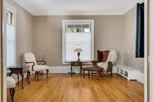 141 13th St, La Crosse, WI 54601 - Photo 7