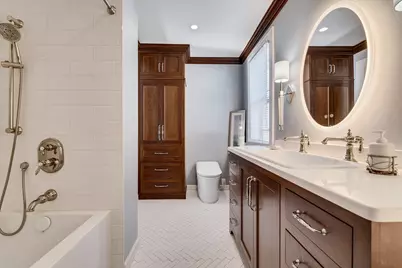 141  13th St, La Crosse, WI 54601 - Photo 17