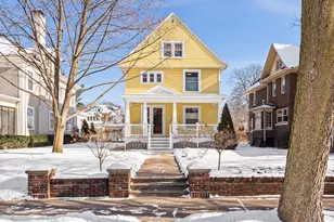 141 13th St, La Crosse, WI 54601 - Photo 1