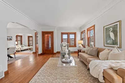 333 E Day Ave, Whitefish Bay, WI 53217 - Photo 7