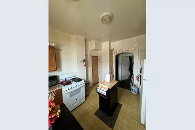 2928 W Jueanu Ave #2930, Milwaukee, WI 53208 - Photo 11