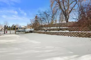 4007 W Cypress Ln, Franklin, WI 53132 - Photo 43