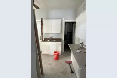 2817 N 12th St, Milwaukee, WI 53206 - Photo 9