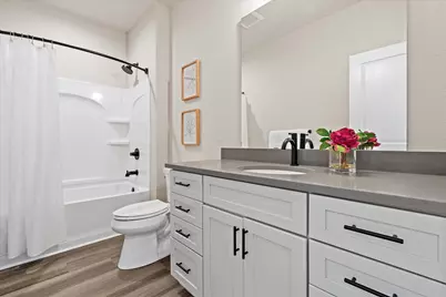 7039  Stonewood Ln, Lannon, WI 53046 - Photo 15