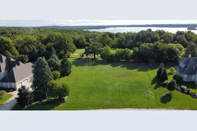 Lt16  Lakeside Ridge Ct, Delafield, WI 53072 - Photo 7