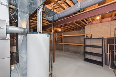 215  Endfield Cir, Waukesha, WI 53186 - Photo 27