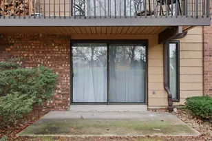 8617 N Servite Dr, Milwaukee, WI 53223 - Photo 21